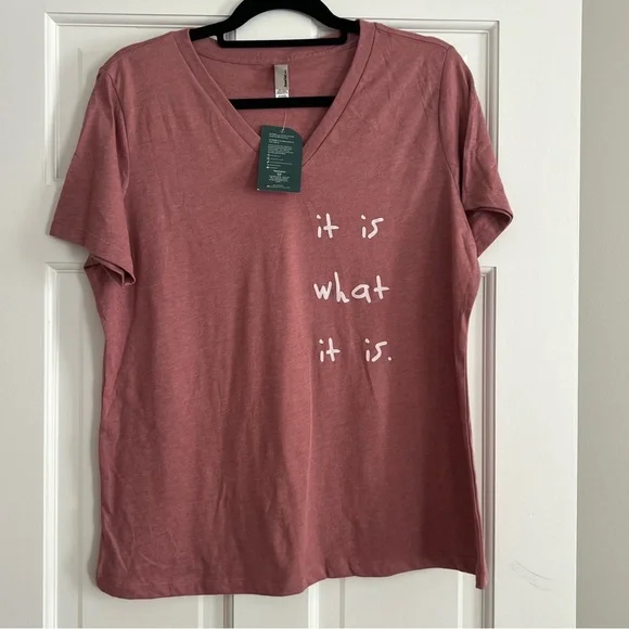 Thread Tank Designs “It is what it is” T-Shirt - Large - Brand New with Tags NWT - Picture 1 of 6